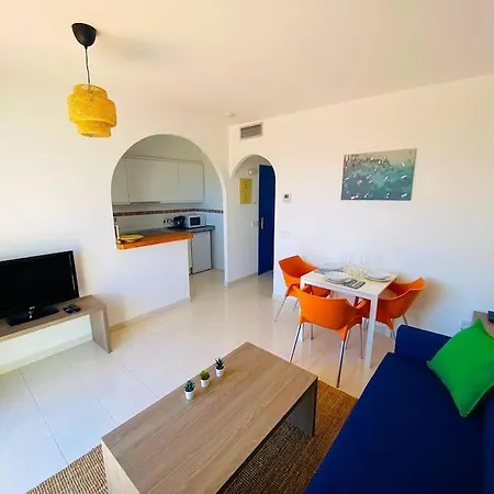 Apartment Tucan - Imperial Park - Sea View, 6 Pools, Terrace *