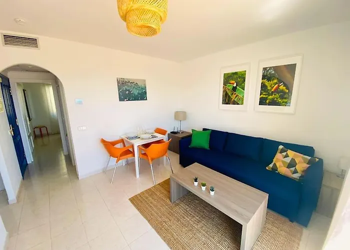 Apartment Tucan - Imperial Park - Sea View, 6 Pools, Terrace